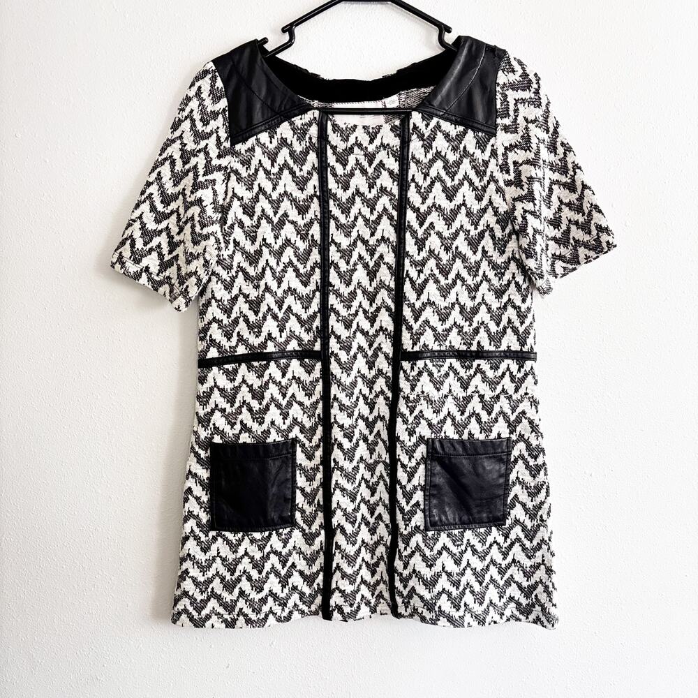 Anthropologie Postmark Sz S B&W Tunic Mid Mod 60s/70s Style Dress Vegan Leather